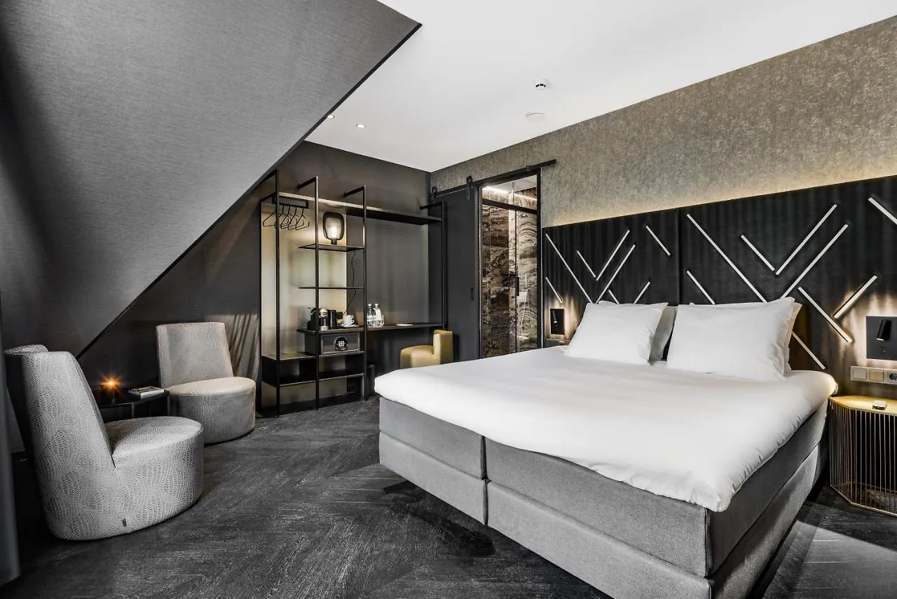 Le Petit Marin Boutique Hotel Rotterdam 3*,  Holandia